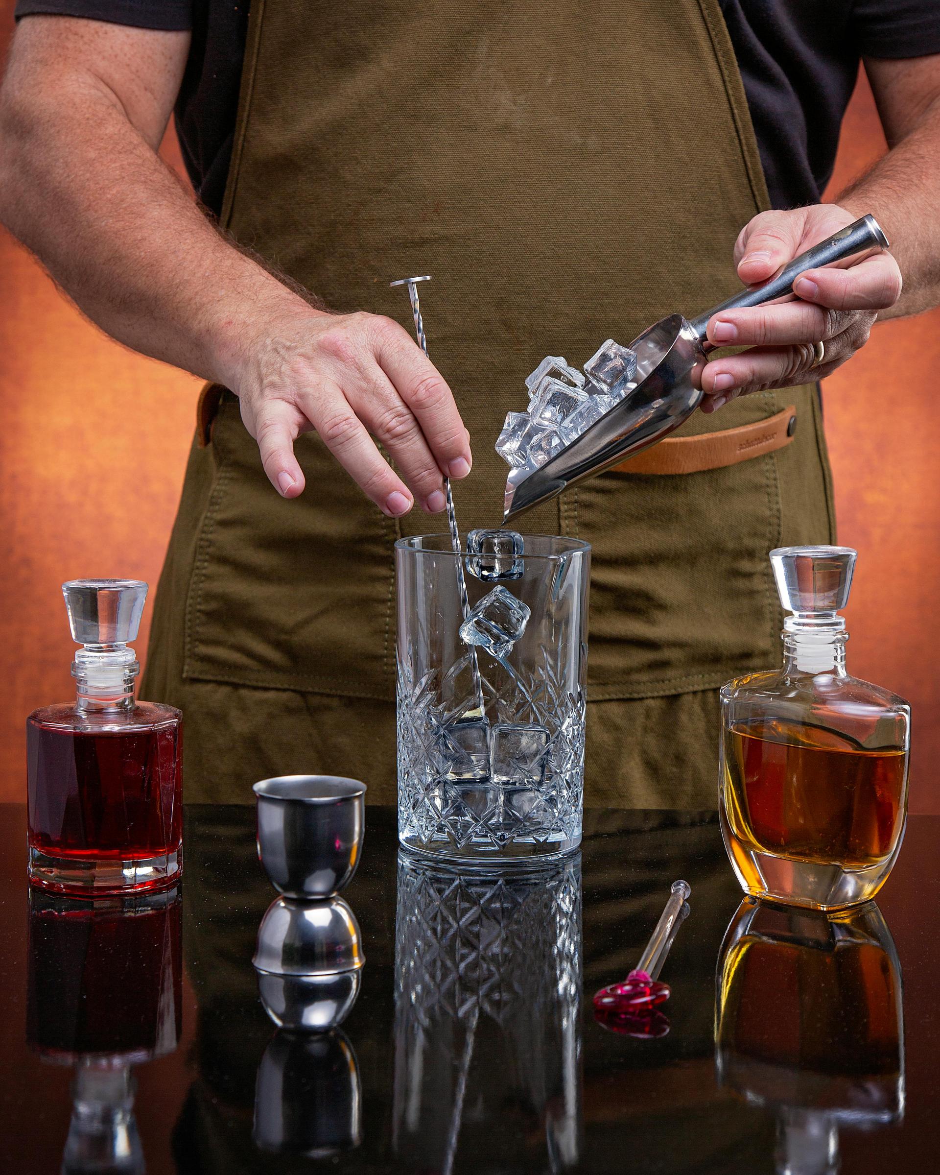 Hen Do Cocktail Class or Private Bartender? Here’s What Works Best section image